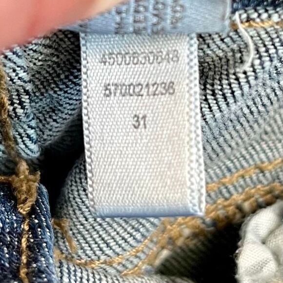 Chico’s Platinum Denim Ultimate Fit Cropped Jeans 1.5 Medium 10 - Picture 9 of 10
